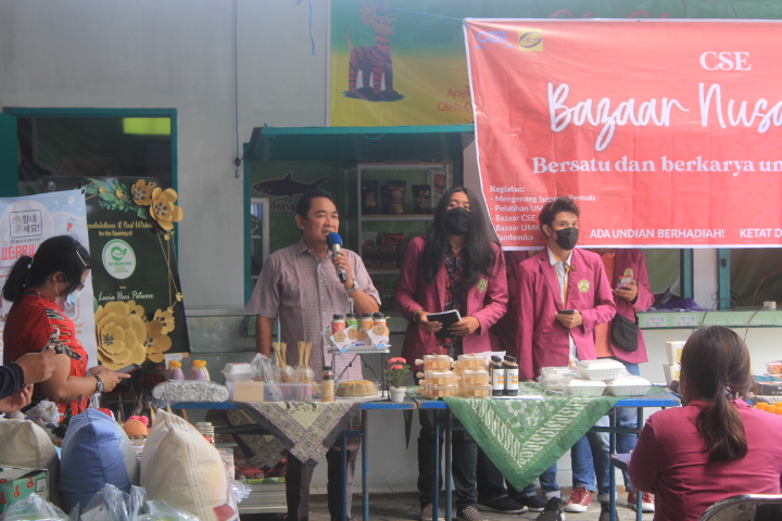 Peringati Sumpah Pemuda, CSE Unika Soegijapranata Gelar Bazar UMKM