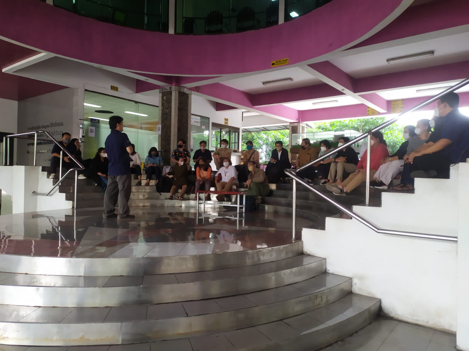 Unika Siapkan Metode Belajar SLM Unika Siapkan Metode Belajar SLM