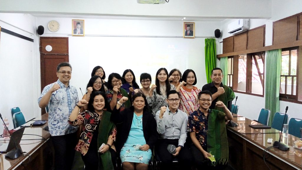 Kunjungan Kerja Sama Unika Soegijapranata dengan Universitas St. La Salle Bacolod, Filipina Kunjungan Kerja Sama Unika Soegijapranata dengan Universitas St. La Salle Bacolod, Filipina