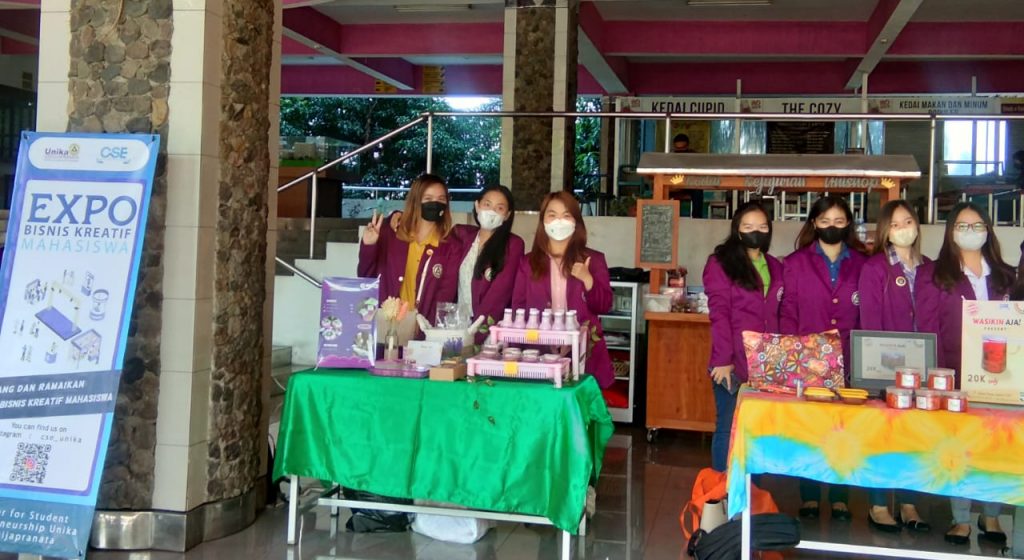 CSE Adakan Expo Bisnis Kreatif Mahasiswa