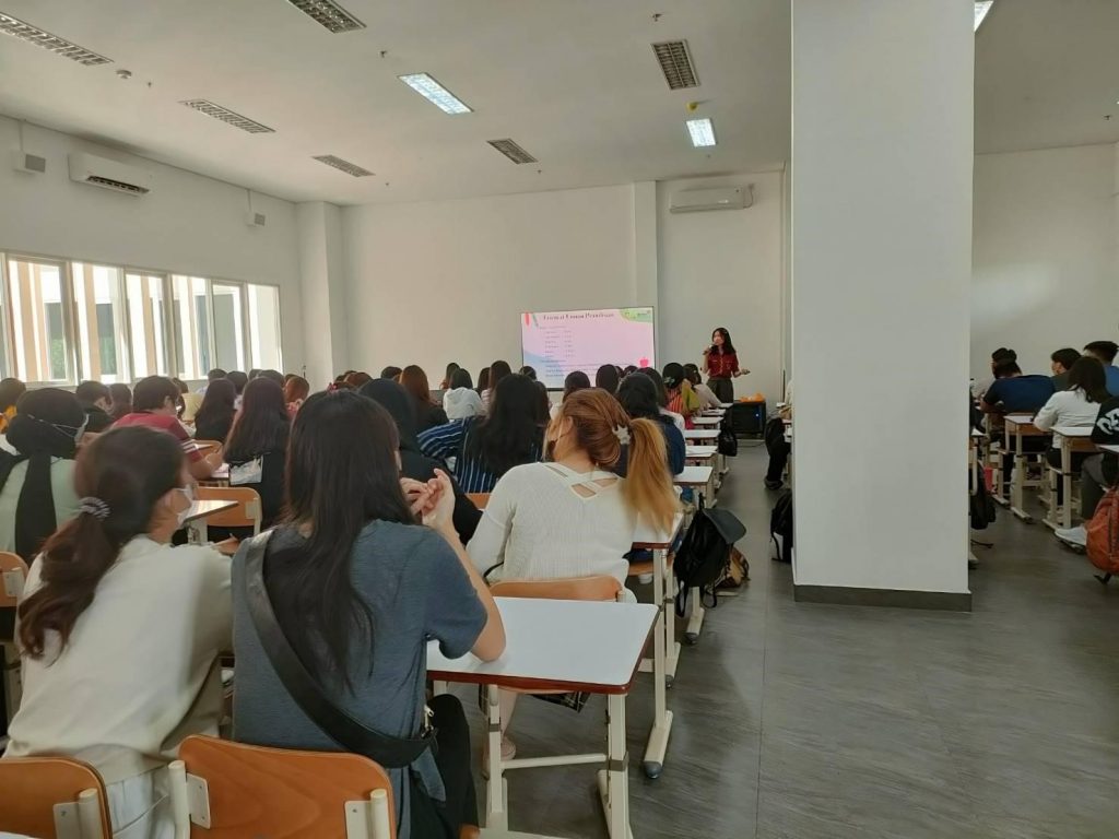 SOSIALISASI AKADEMIK FAKULTAS TEKNOLOGI PERTANIAN 2022 “EDUCATION IN KNOWLEDGE AND ACTION” SOSIALISASI AKADEMIK FAKULTAS TEKNOLOGI PERTANIAN 2022 “EDUCATION IN KNOWLEDGE AND ACTION”