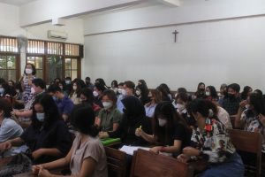 Unika Soegijapranta Kembali Kuliah Tatap Muka 100% Unika Soegijapranta Kembali Kuliah Tatap Muka 100%