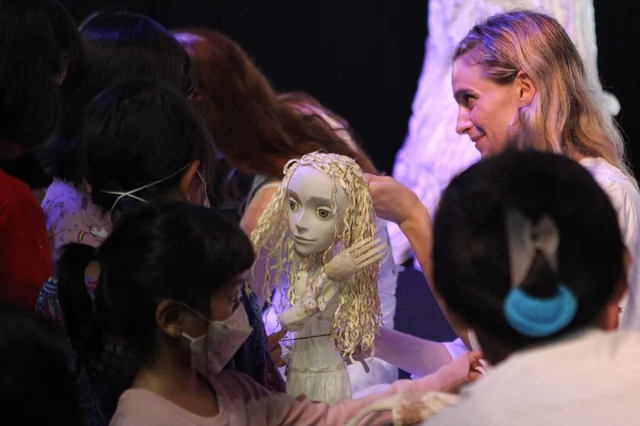 Margarita Blush Gelar Pementasan Teater Boneka di Unika