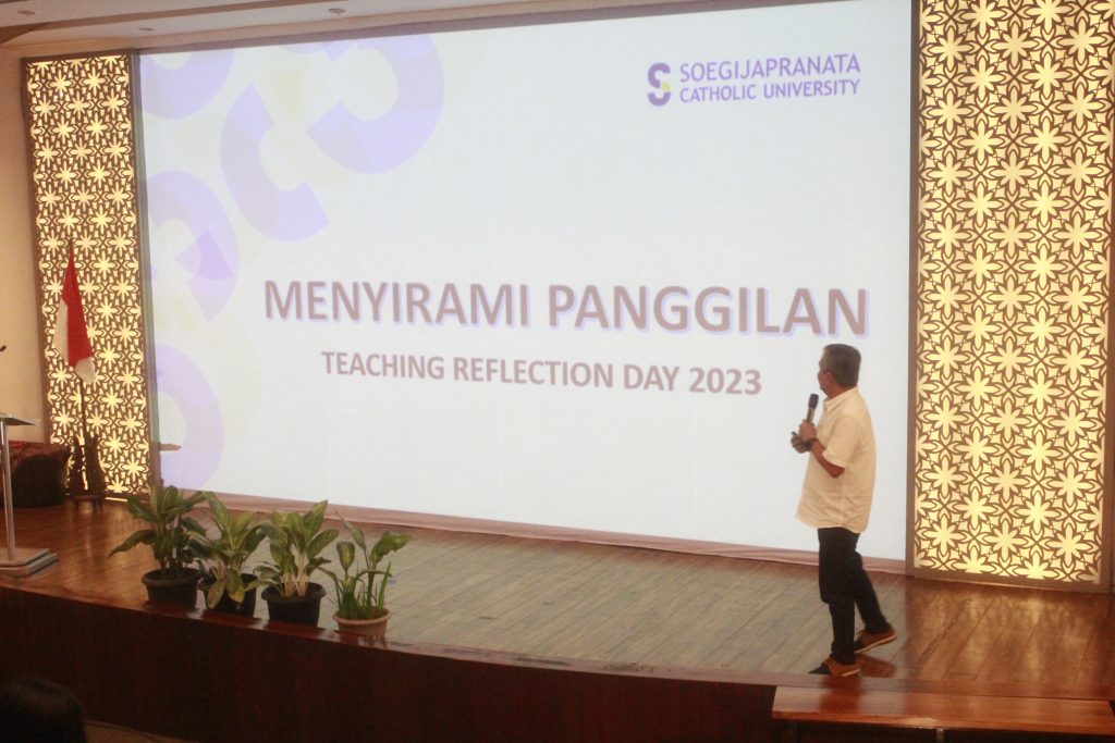 SCU Perkuat Metode Pembelajaran SLM Melalui Teaching Reflection Day