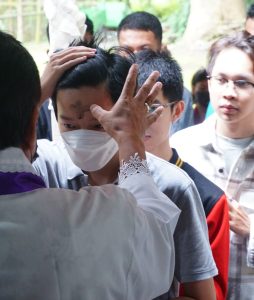 Memasuki Masa Pra-Paskah, Civitas SCU Ikuti Misa Rabu Abu