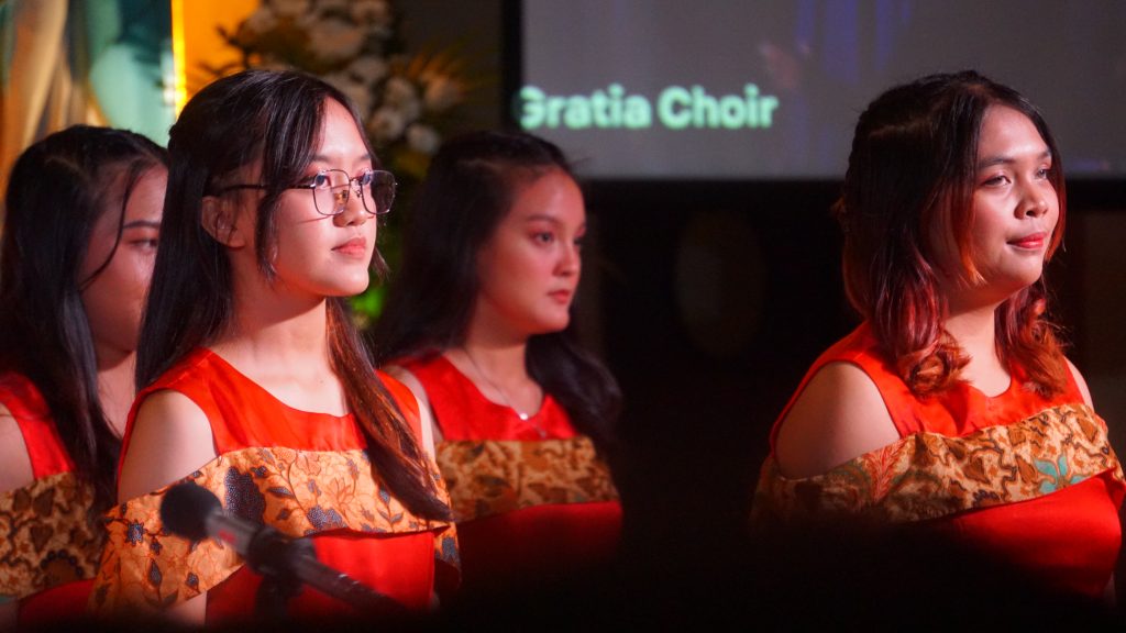 Gelar Tour Mini Concert 3 Kota, UKM Paduan Suara Gratia Choir SCU Meriahkan Pra-Event KAS Youth Day 2023 Gelar Tour Mini Concert 3 Kota, UKM Paduan Suara Gratia Choir SCU Meriahkan Pra-Event KAS Youth Day 2023