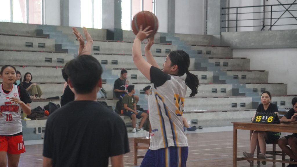 Mahasiswa dan Dosen Prodi Akuntansi Meriahkan Lomba Olahraga “Fun Accounting 2023”