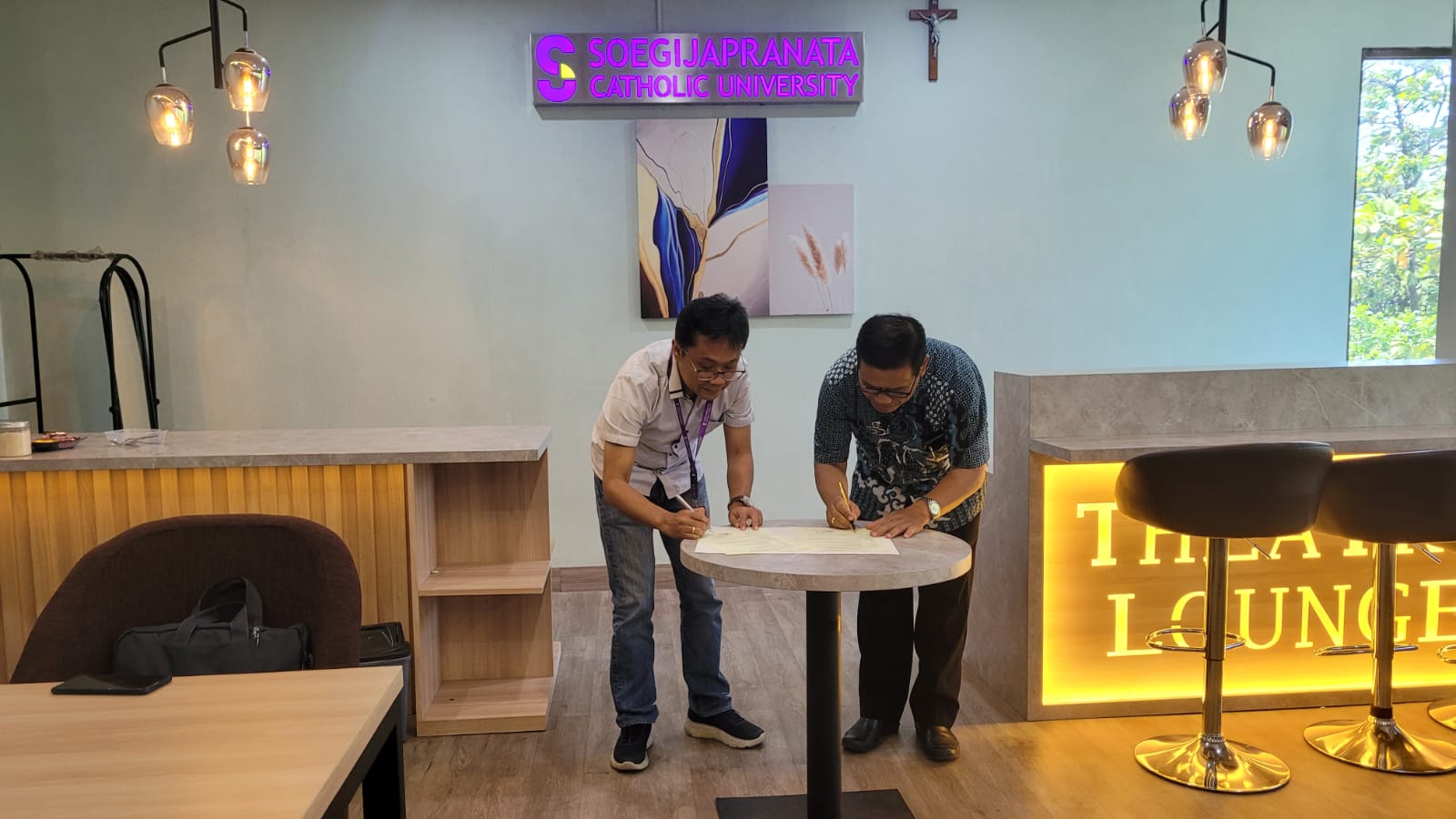 Teknik Informatika SCU Dukung Program Keahlian Baru SMK Katolik St. Mikael Surakarta