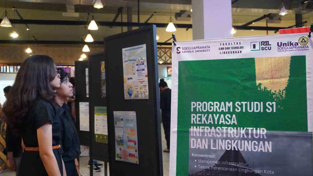 Mahasiswa RIL SCU Ajak Masyarakat Tanggapi Isu Lingkungan