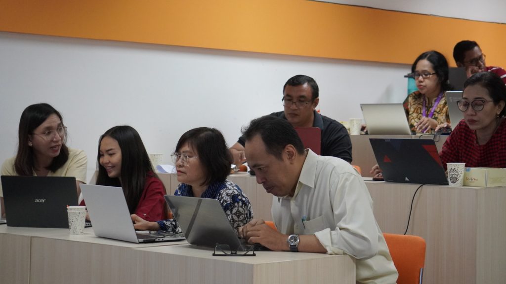 LPSDM SCU Bekali Kemampuan Analisis Beban Kerja Tiap Unit