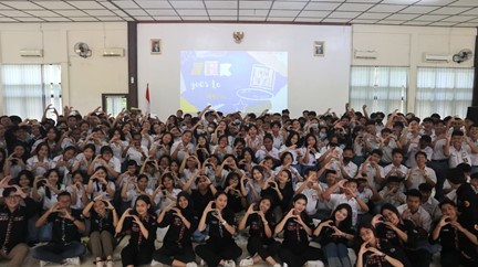 FHK SCU Goes To School