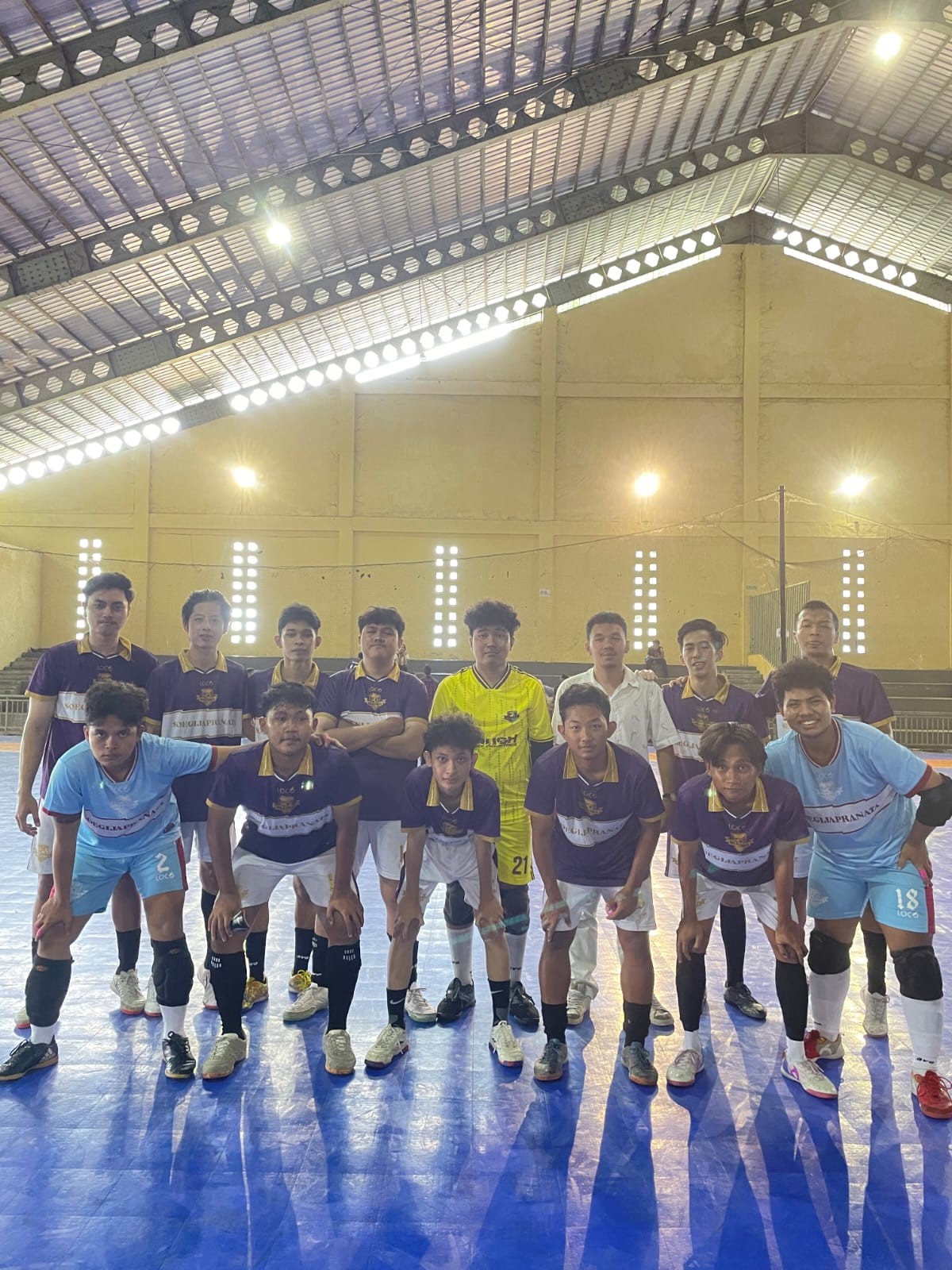 UKM Futsal FHK SCU Lolos Babak 8 Besar