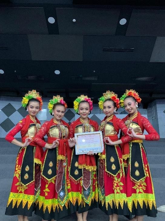 UKM Tari Tradisional SCU Juarai Festival Seni Nasional
