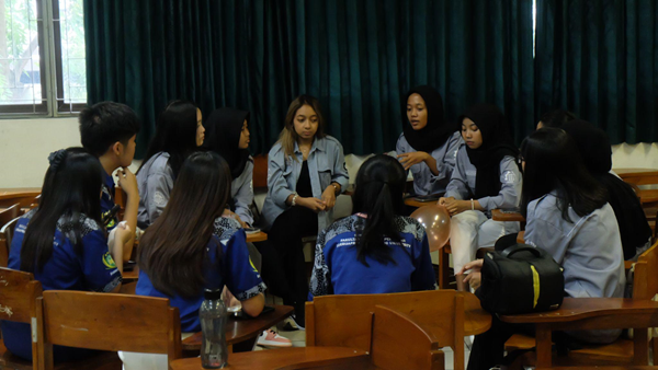 Studi Banding Bangun Relasi dan Pengetahuan Antar Universitas