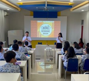 UKM KSI SCU Bekali Siswa SMA di Kota Semarang dengan Investasi Saham 