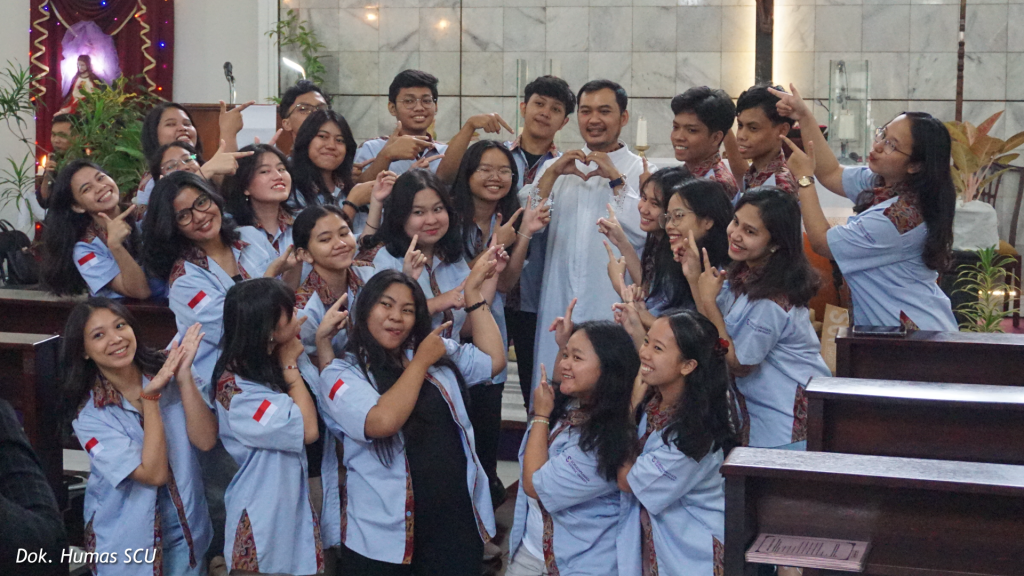 Perayaan Syukur Imamat ke-6 Romo Campus Ministry SCU