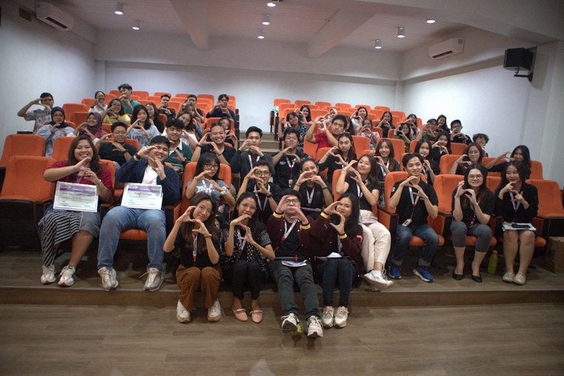 Tingkatkan Kemampuan Personal Branding dan Public Speaking Bersama UKM Soepra Media SCU Tingkatkan Kemampuan Personal Branding dan Public Speaking Bersama UKM Soepra Media SCU