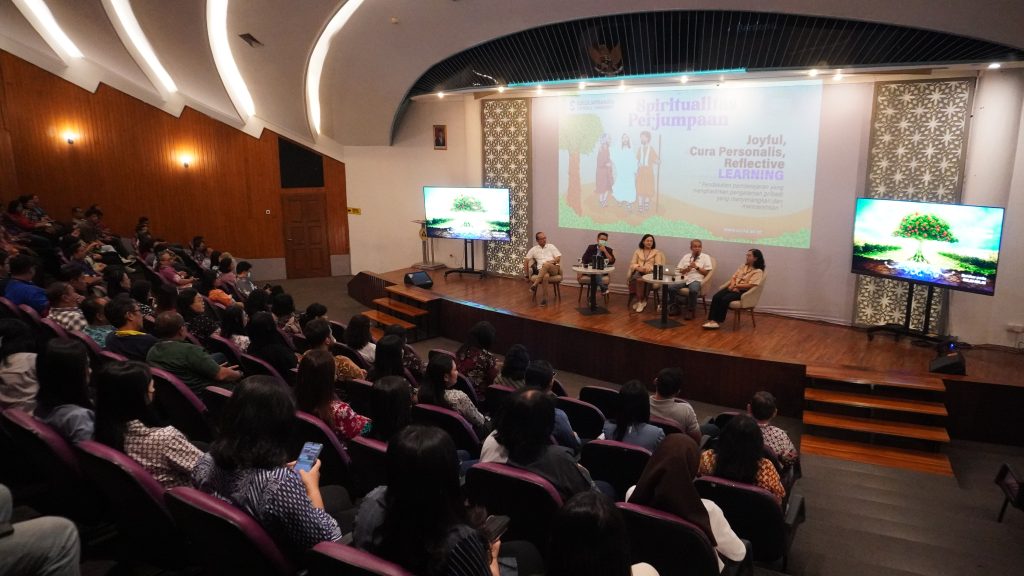 Bahas Pencapaian dalam Rapat Kerja Universitas, Berikut Sekilas Rencana SCU Hadapi Tantangan Pendidikan Tinggi