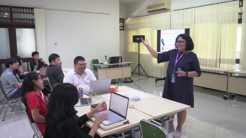 Pusat Karir SCU Bagikan Tips Membuat CV dan Wawancara Kerja Pusat Karir SCU Bagikan Tips Membuat CV dan Wawancara Kerja