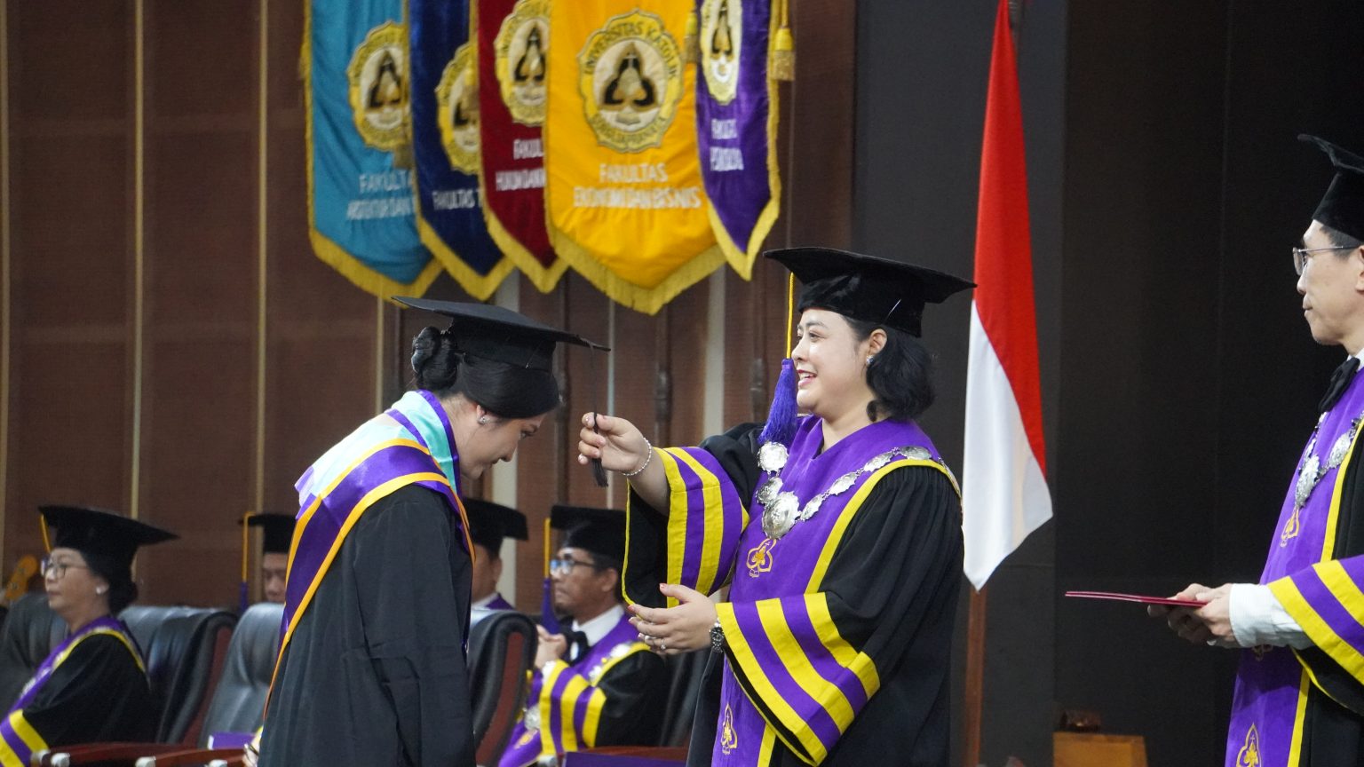 SCU Lepas 593 Lulusan, Mayoritas Lulus Tepat Waktu dengan Alternatif