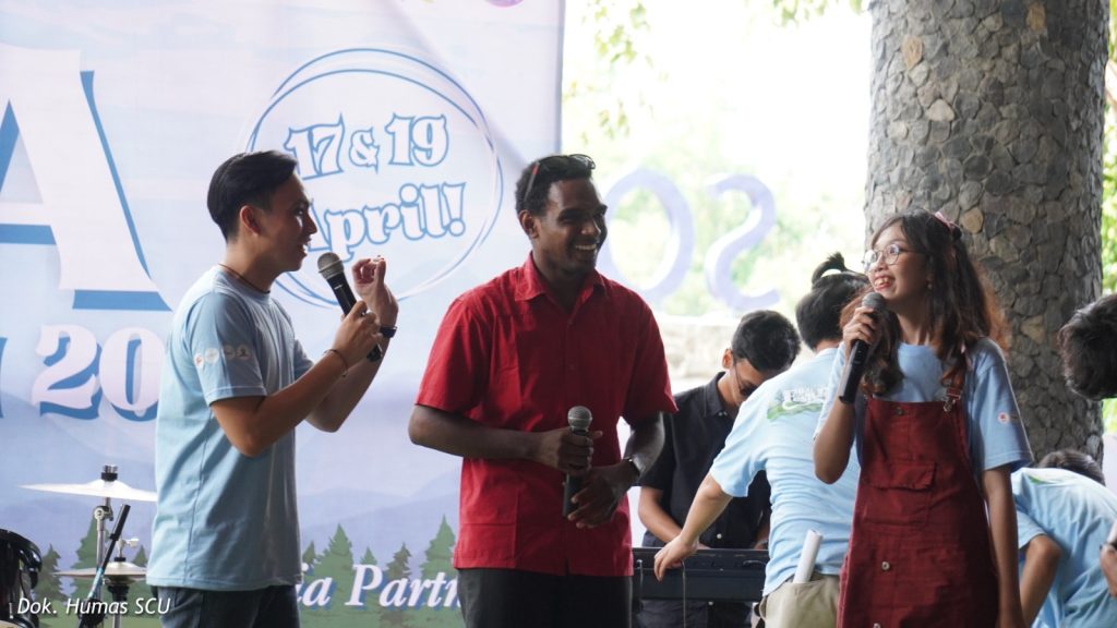 Bikin Value Kamu Semakin Meningkat dengan Belajar Public Speaking, Ini Tipsnya! Bikin Value Kamu Semakin Meningkat dengan Belajar Public Speaking, Ini Tipsnya!