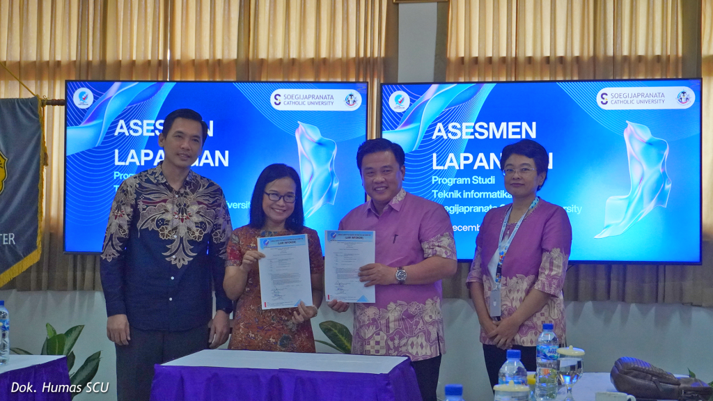 Dorong Akreditasi, TI SCU Jalankan Asesmen Lapangan Bersama LAM-INFOKOM Dorong Akreditasi, TI SCU Jalankan Asesmen Lapangan Bersama LAM-INFOKOM