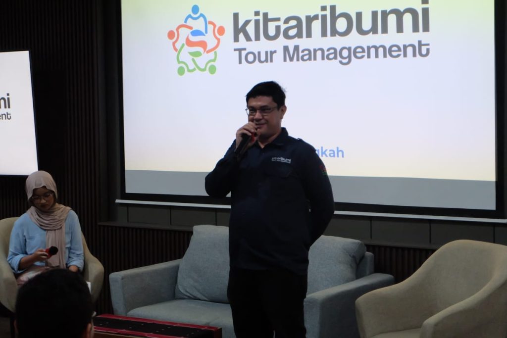 Mahasiswa Ilmu Komunikasi SCU Diperkenalkan Tantangan dan Peluang Dunia Event Organizer Mahasiswa Ilmu Komunikasi SCU Diperkenalkan Tantangan dan Peluang Dunia Event Organizer