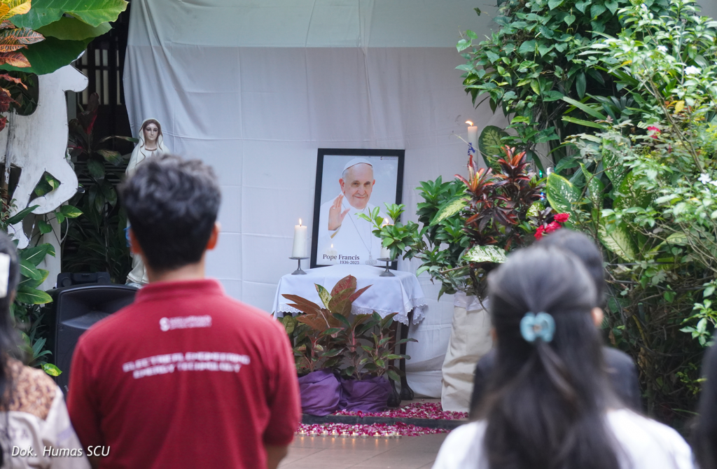 Bagian dari Gereja Katolik, SCU Kenang Warisan Nilai Kesederhanaan dan Kemanusiaan Paus Fransiskus
