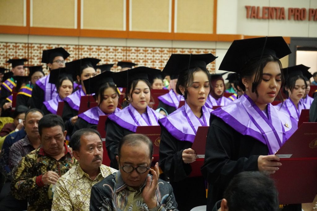 Merespons Tagar #KaburAjaDulu, Rektor SCU Tekankan Lulusan Siap Bersaing Hadapi Tantangan Global Merespons Tagar #KaburAjaDulu, Rektor SCU Tekankan Lulusan Siap Bersaing Hadapi Tantangan Global