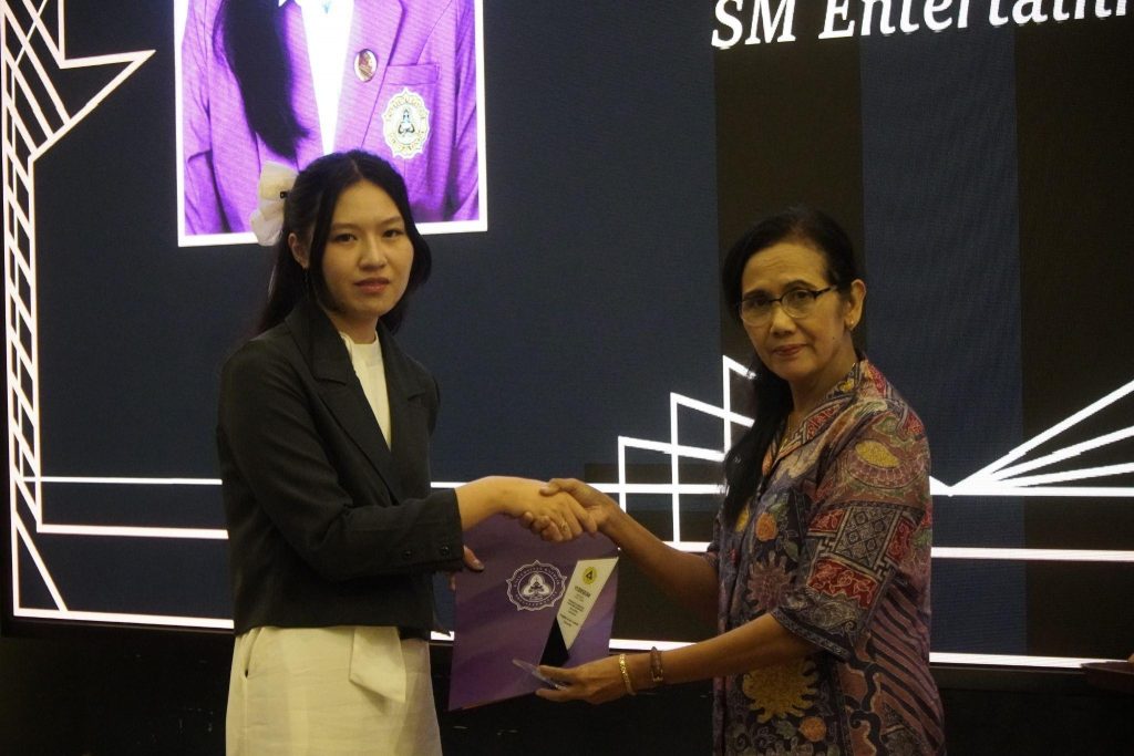 BEM FAD Gelar Yudisium Periode I, Calon Wisudawan Disambut dengan Hangat dan Khidmat