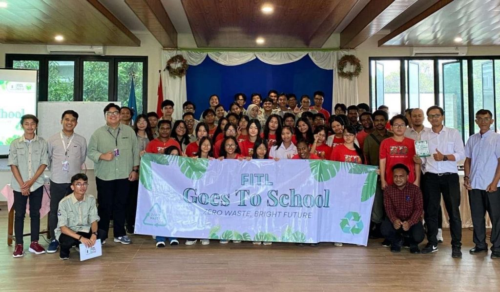 FITL SCU Ajak Siswa SMA Olah Minyak Jelantah Jadi Lilin Aromaterapi FITL SCU Ajak Siswa SMA Olah Minyak Jelantah Jadi Lilin Aromaterapi