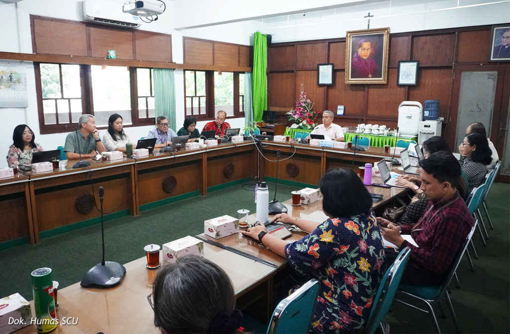 SCU Rumuskan Langkah Peningkatan Mutu Pendidikan Melalui Rapat Tinjauan Manajemen