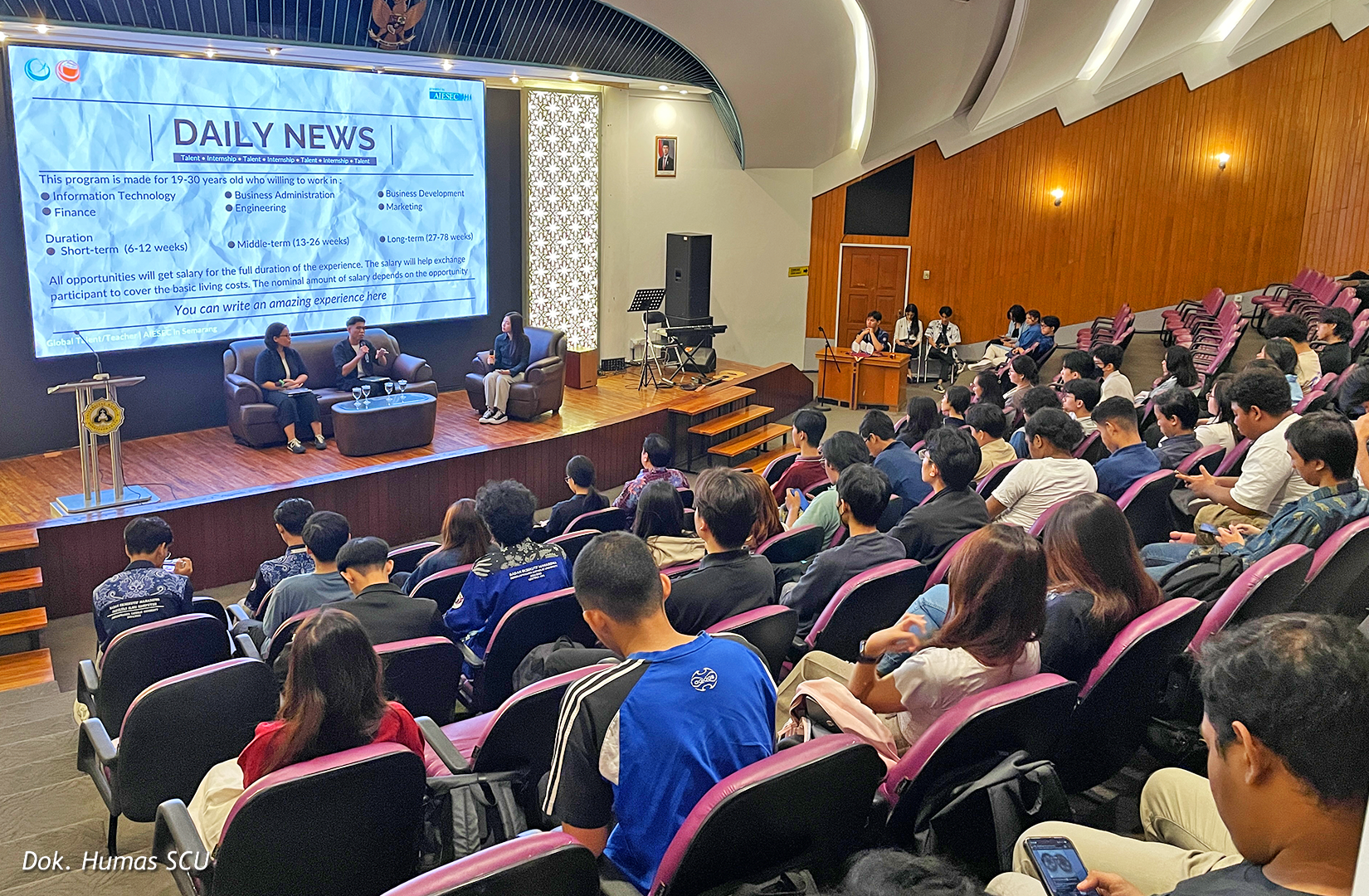 Fenomena #KaburAjaDulu Tak Melulu Negatif, FIKOM SCU Ajak Mahasiswa Siapkan Diri Raih Peluang Global