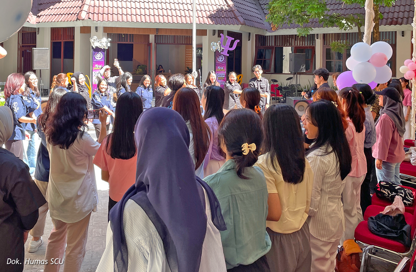 Camaba Psikologi SCU ‘Ngicip’ Kuliah Lewat Mini Class Seru di Gedung Baru