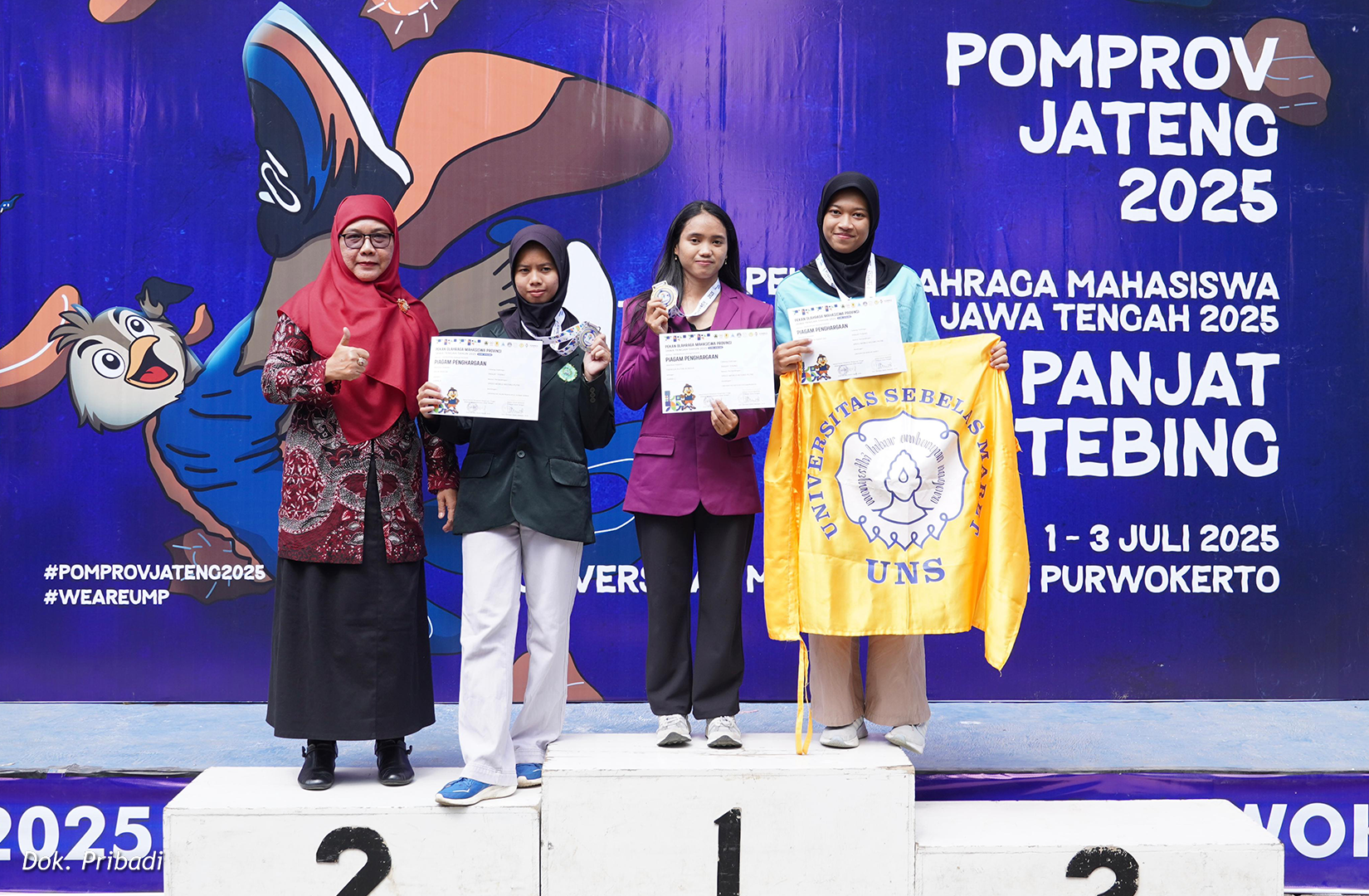 Mahasiswa SCU Borong Medali dalam Cabang Olahraga Panjat Tebing Pomprov 2025 Mahasiswa SCU Borong Medali dalam Cabang Olahraga Panjat Tebing Pomprov 2025