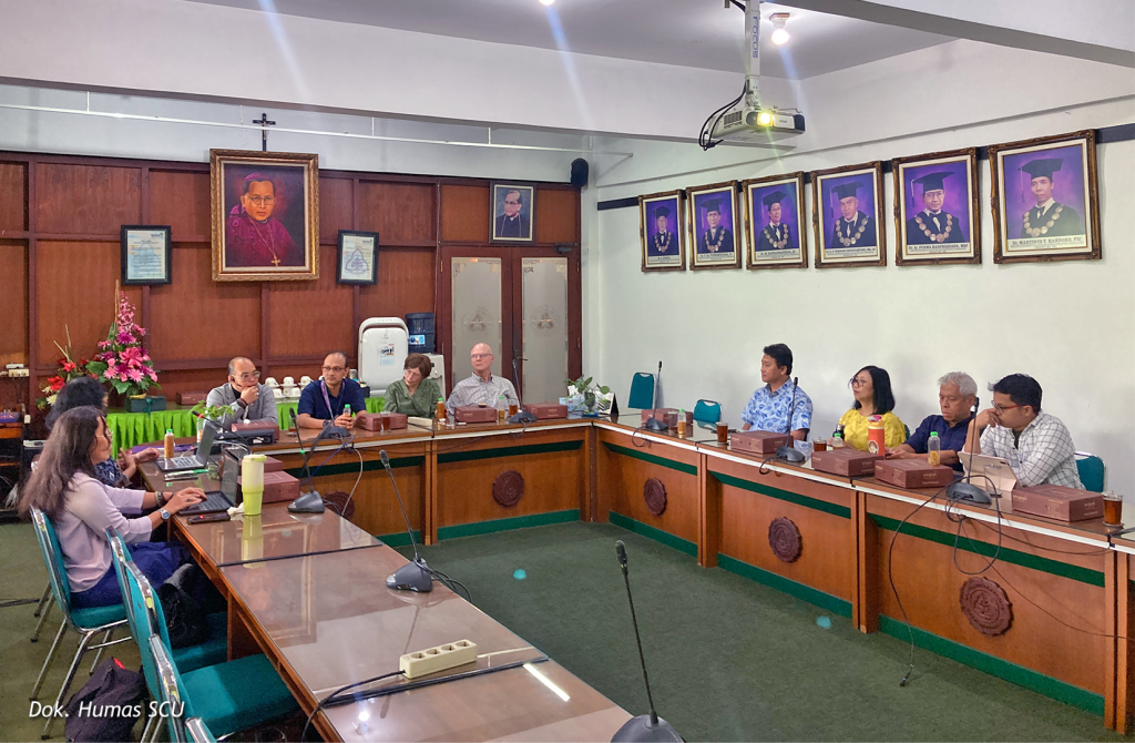 SCU dan Radboud University Perluas Kolaborasi Riset Sejarah, Budaya, Lingkungan, dan Teknologi 