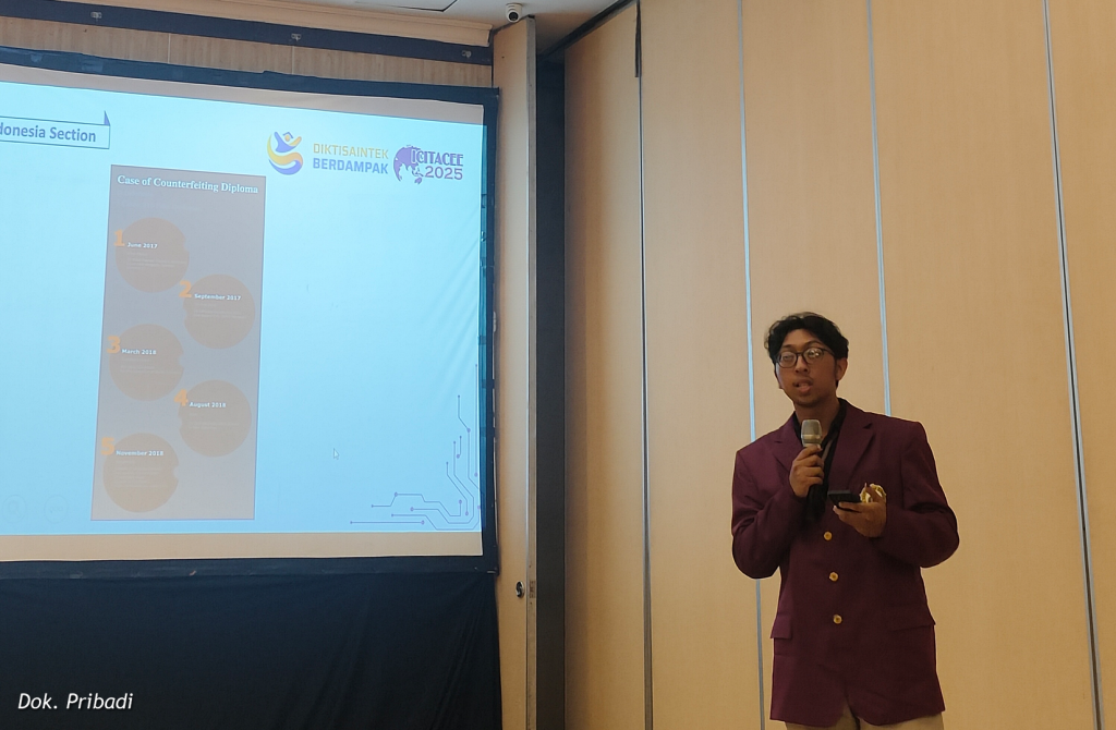 Mahasiswa SI SCU Tawarkan Inovasi Blockchain untuk Dunia Akademik dalam Konferensi Internasional