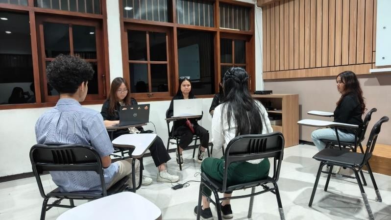  Membangun Regenerasi Melalui Training Selection Hypnomorphosis Angkatan XX