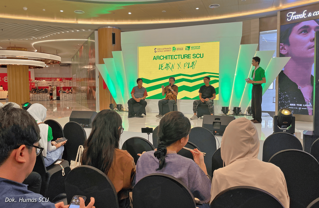 Rayakan Dies Natalis ke-58, Arsitektur SCU Gelar Pameran dan Pertunjukan Sketsa bersama Alumni